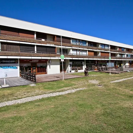 Pour 4 Personnes, 3* Au Pied Des Pistes A 1750 - Fr-1-549-22 Apartment